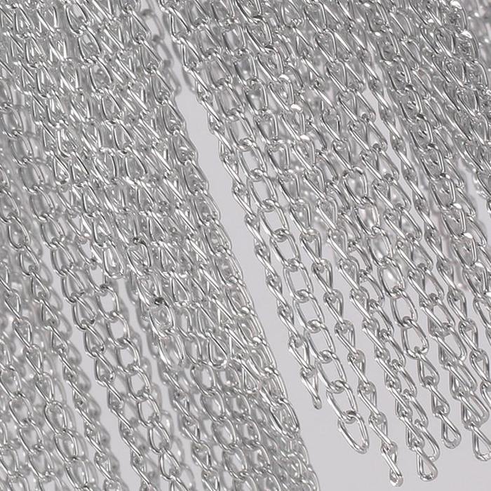 Daphnia Chain Tassel Chandelier