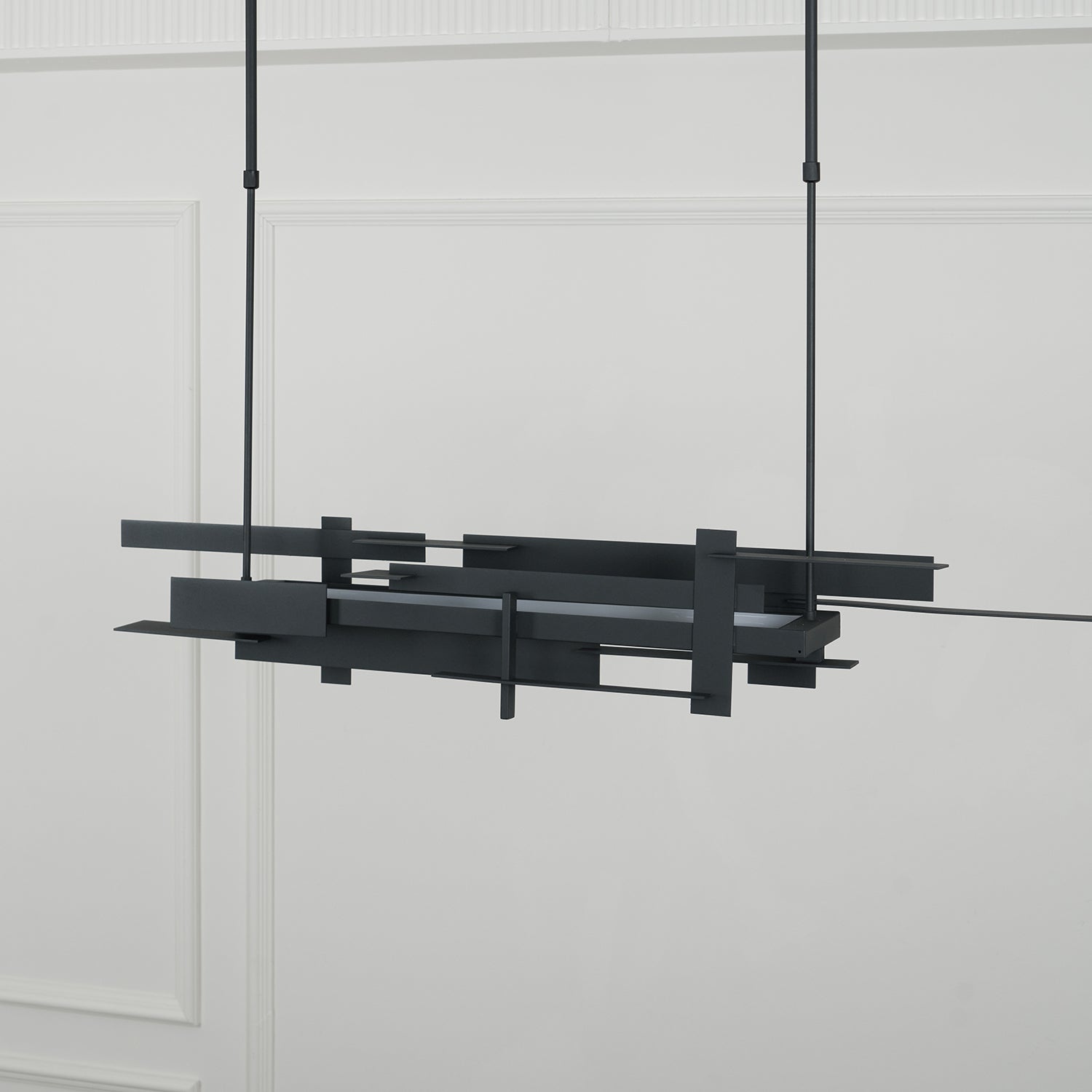 Eiryn Planar Form Pendant Light - CasaraHouse