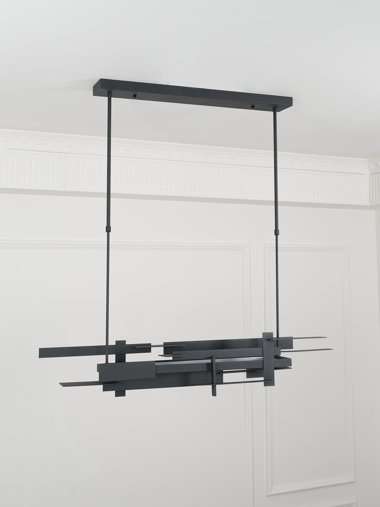 Eiryn Planar Form Pendant Light - CasaraHouse