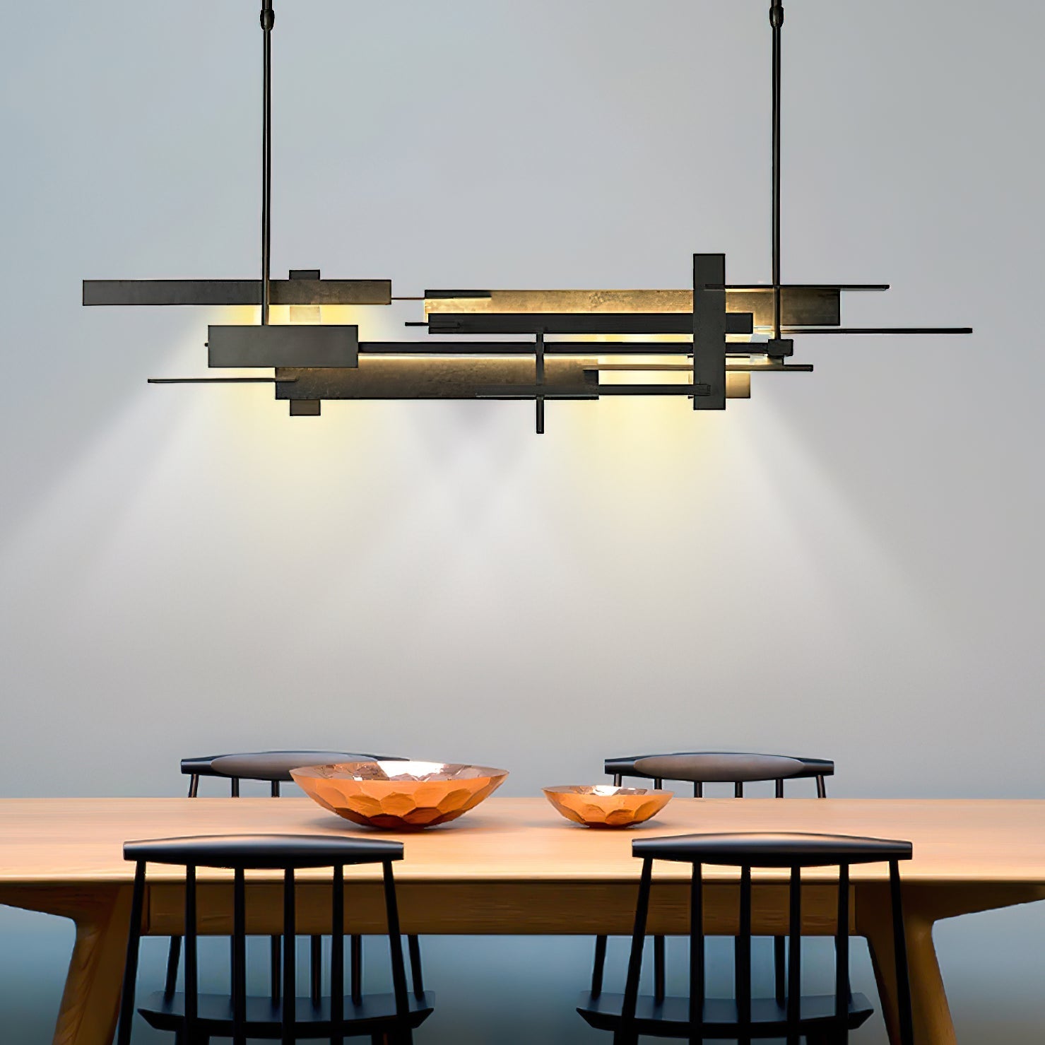 Eiryn Planar Form Pendant Light - CasaraHouse