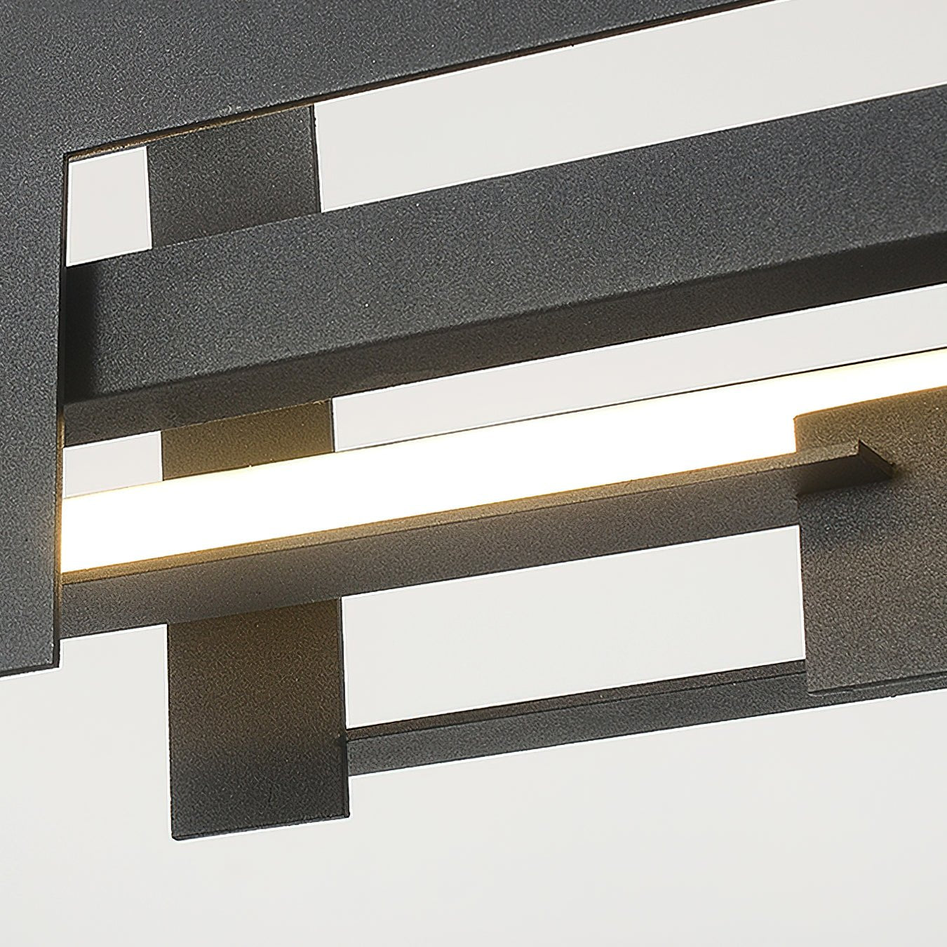 Eiryn Planar Form Pendant Light - CasaraHouse