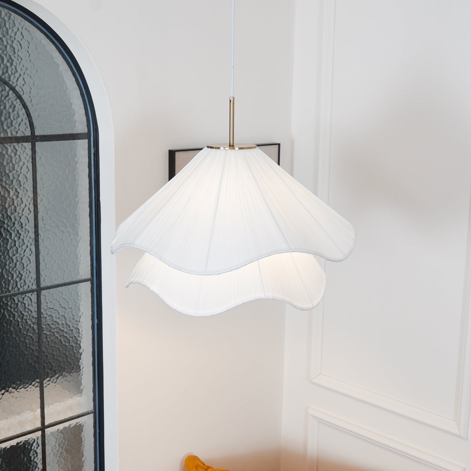 Aethera Bloom Pendant Light - CasaraHouse