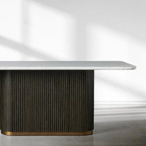 Finnley Dining Table