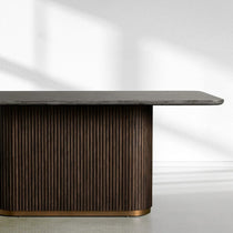 Finnley Dining Table