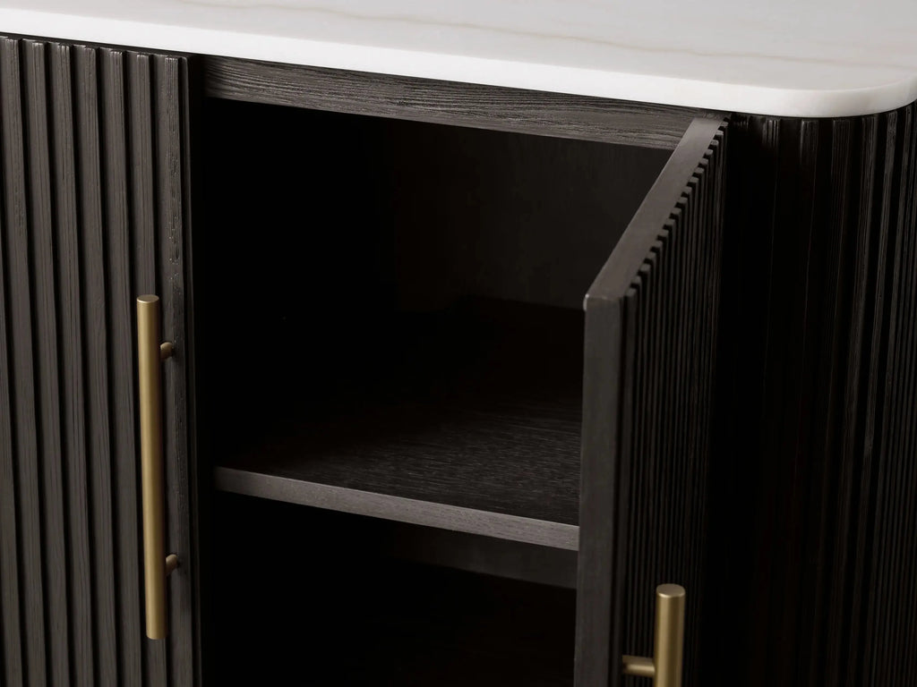 Finnley Hall Chest-Vancei
