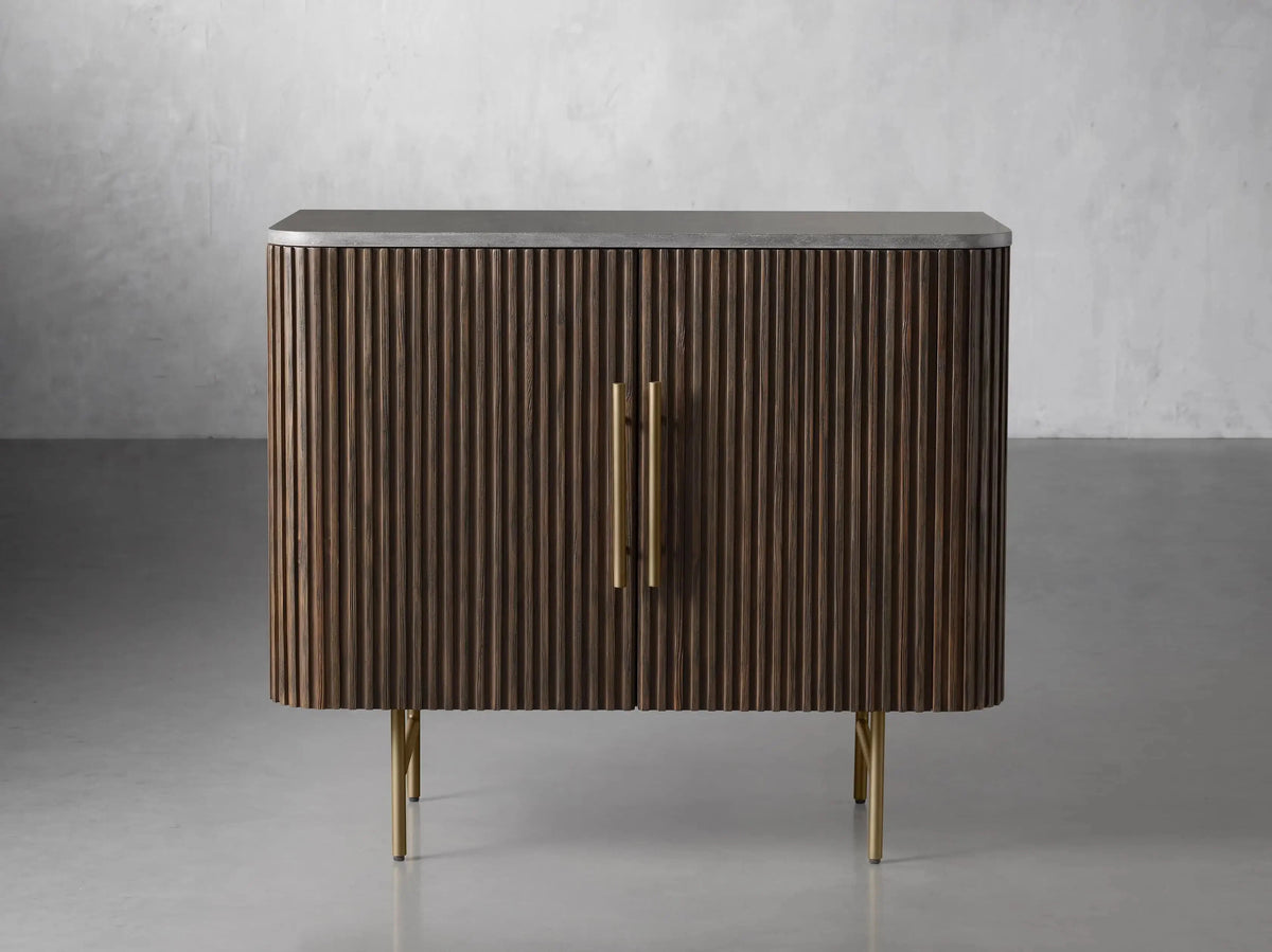 Finnley Hall Chest-Vancei