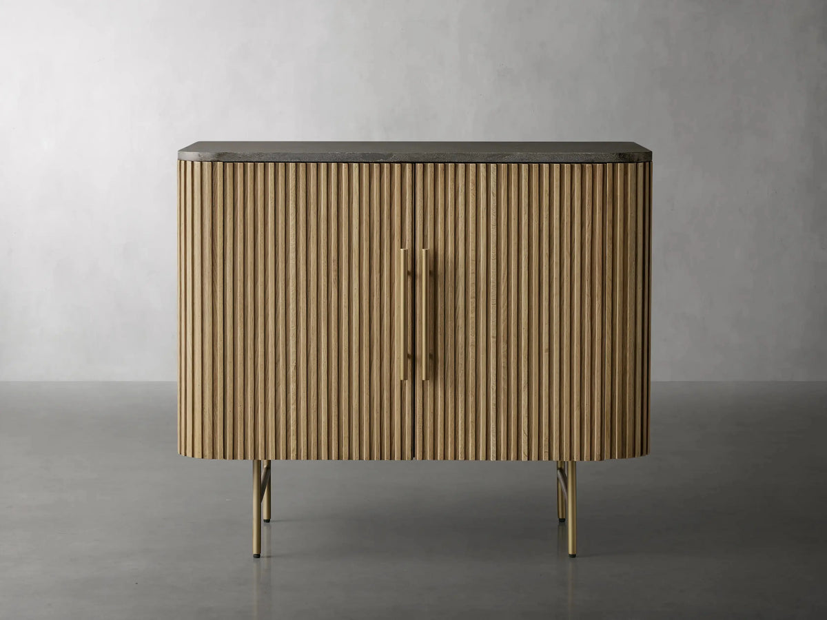 Finnley Hall Chest-Vancei