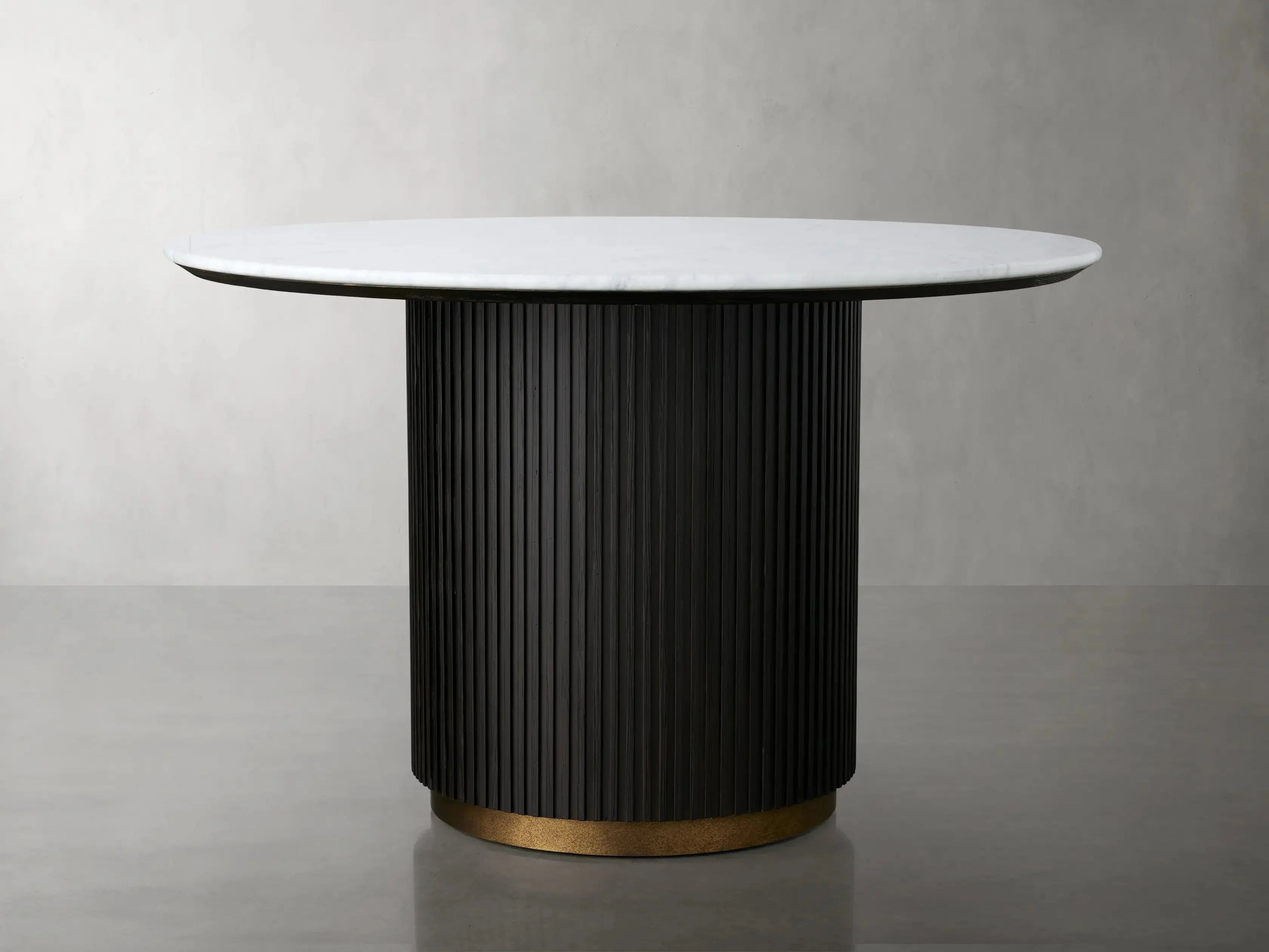 Finnley Round Dining Table-Vancei