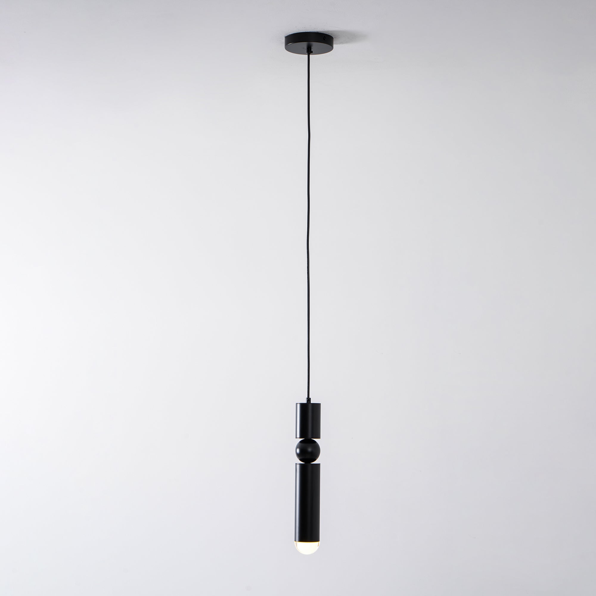 Fulcen Structural Balance Pendant Light - CasaraHouse