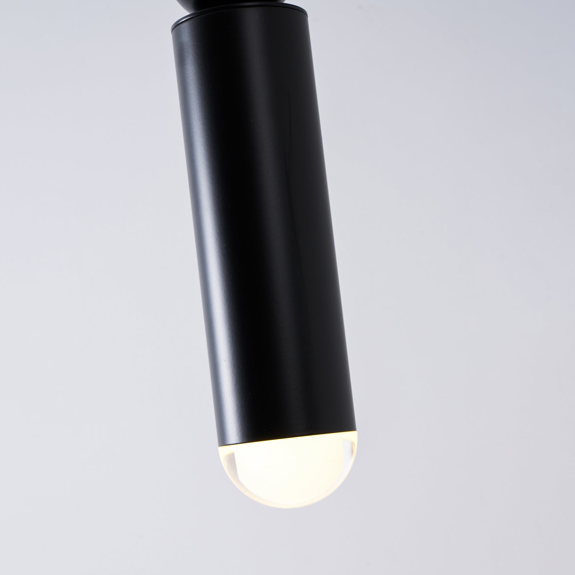 Fulcen Structural Balance Pendant Light - CasaraHouse