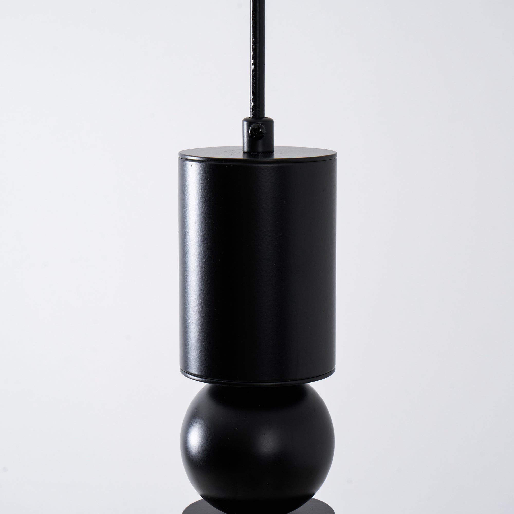 Fulcen Structural Balance Pendant Light - CasaraHouse