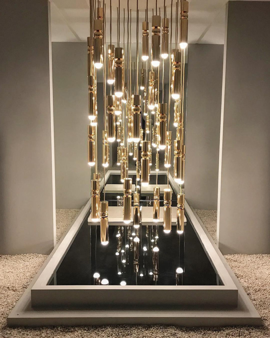 Fulcen Structural Balance Pendant Light - CasaraHouse