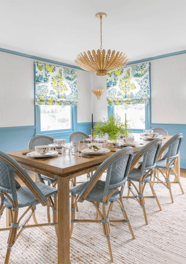 Gilded Acanthus Chandelier