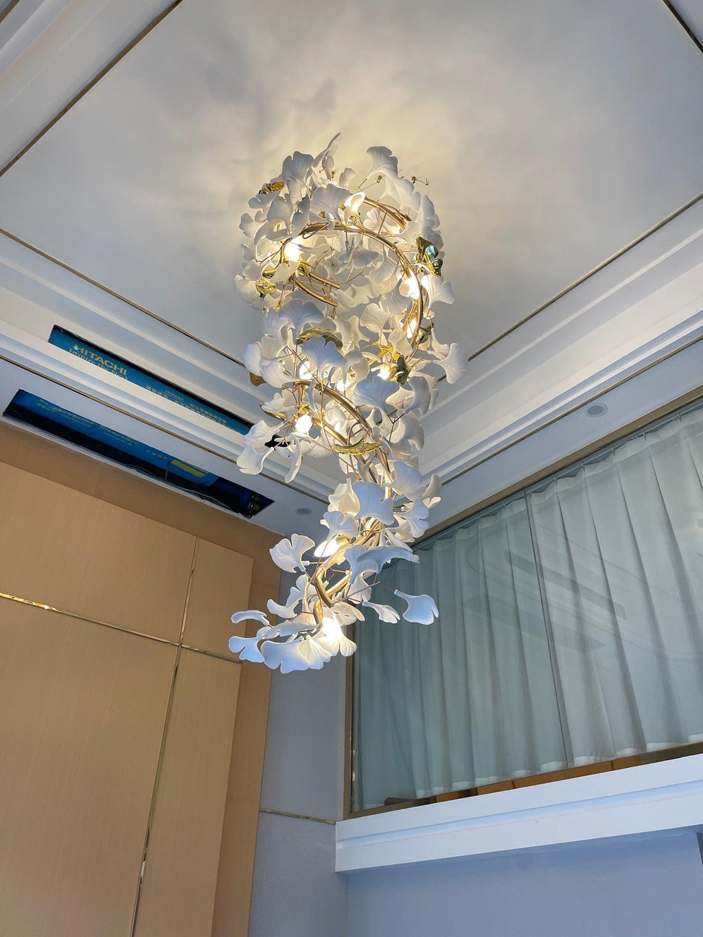 Decorative Botanical Chandelier - CasaraHouse