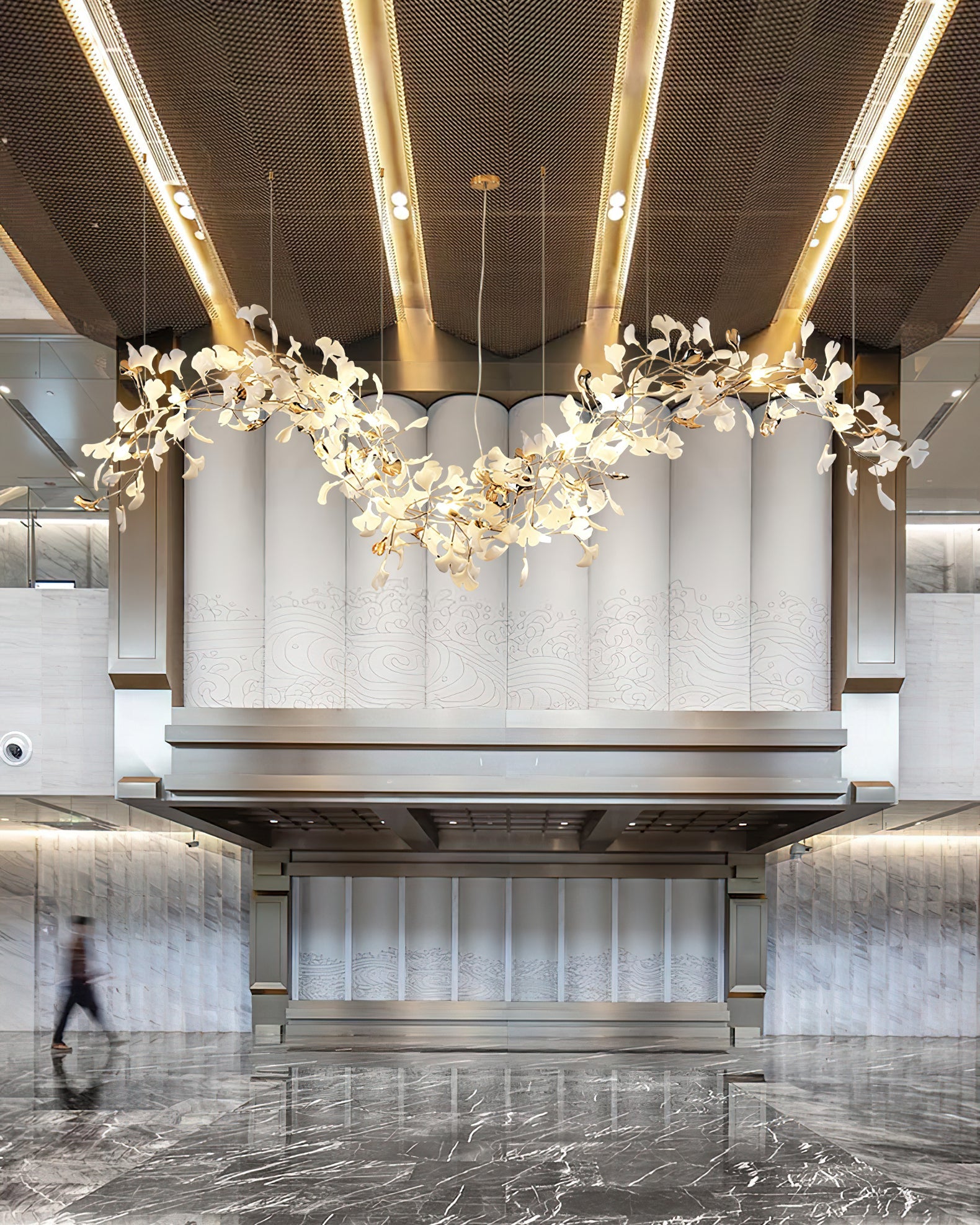 Golden Fan Leaf Artistic Chandelier - CasaraHouse