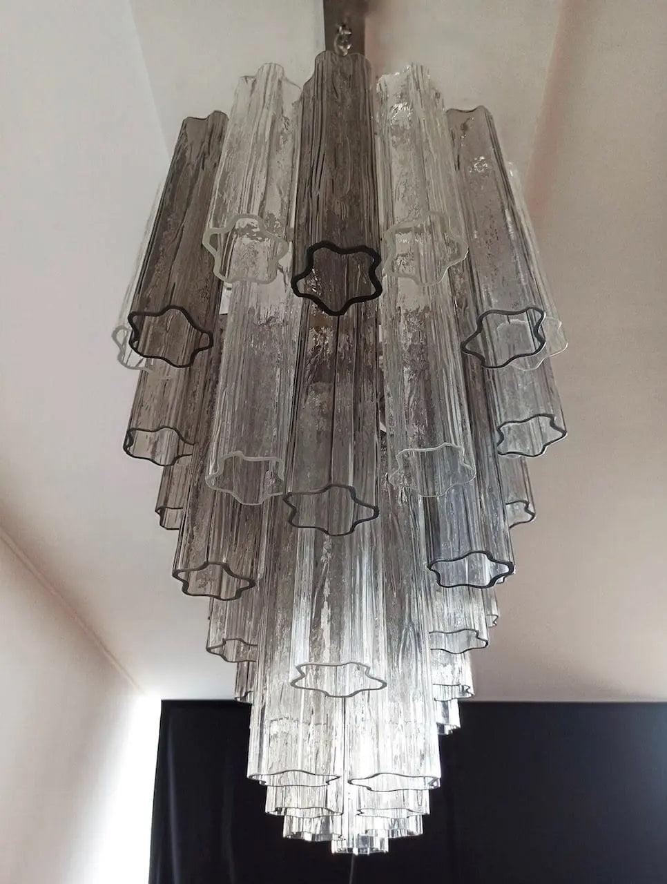 Murano Glass Chandelier – 62 Tubes – Smoked/Transparent