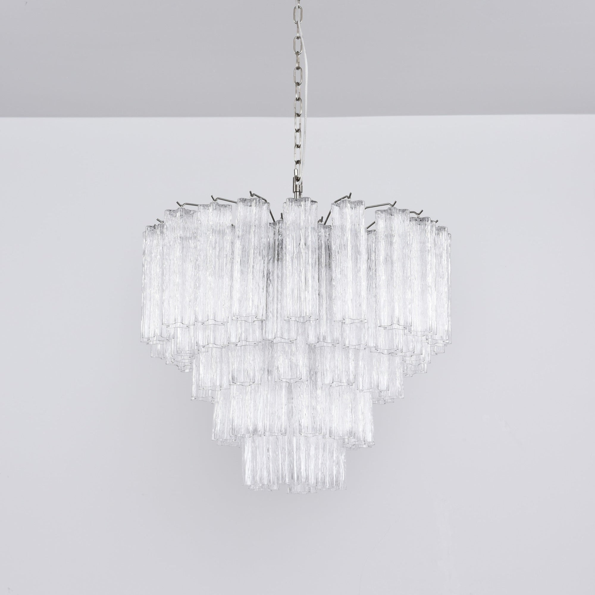 Elegant Lucente Murano Chandelier - CasaraHouse