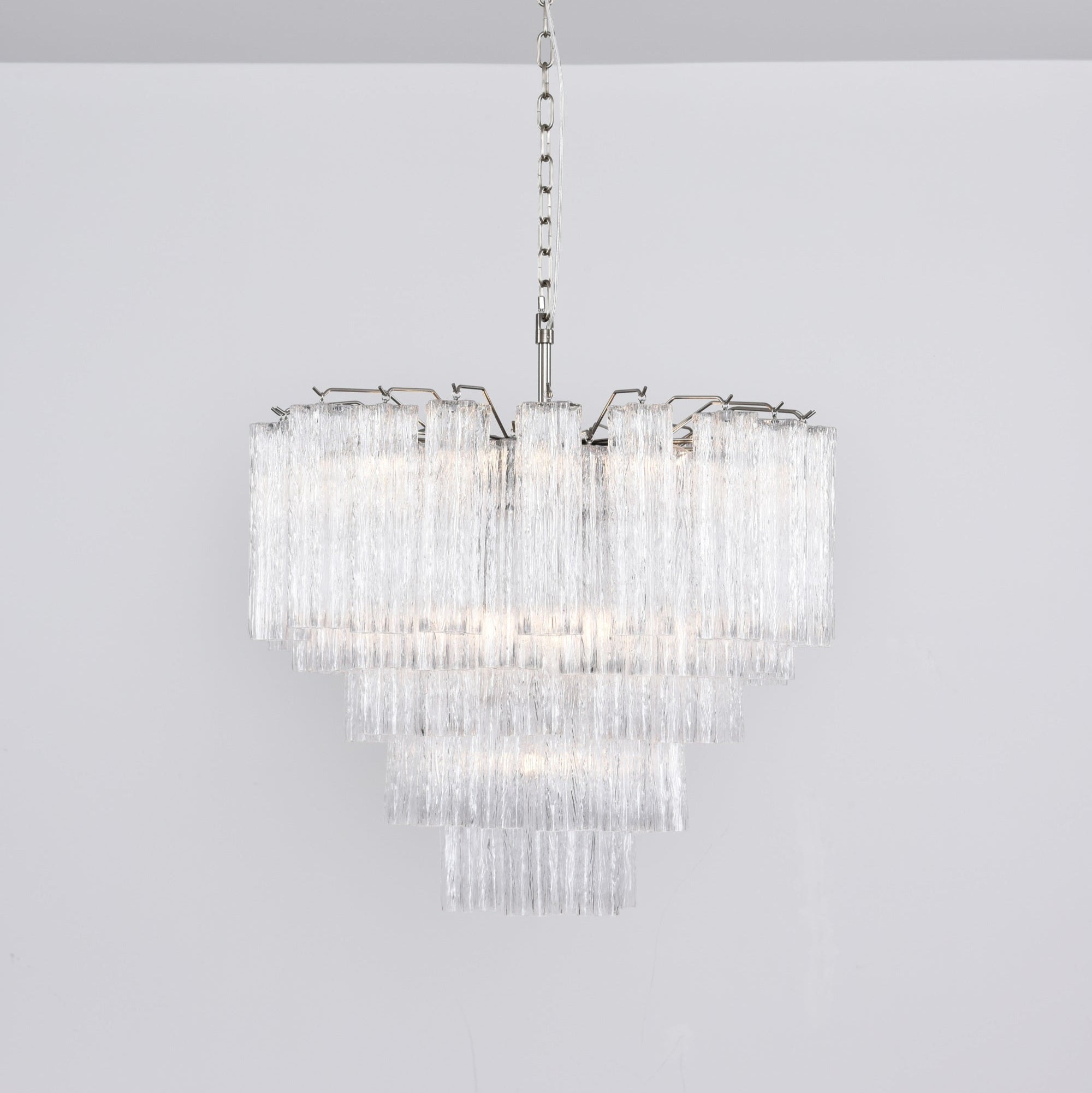 Elegant Lucente Murano Chandelier - CasaraHouse