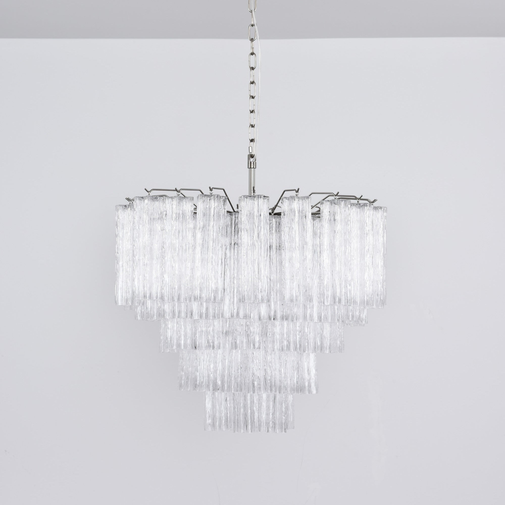 Elegant Lucente Murano Chandelier - CasaraHouse