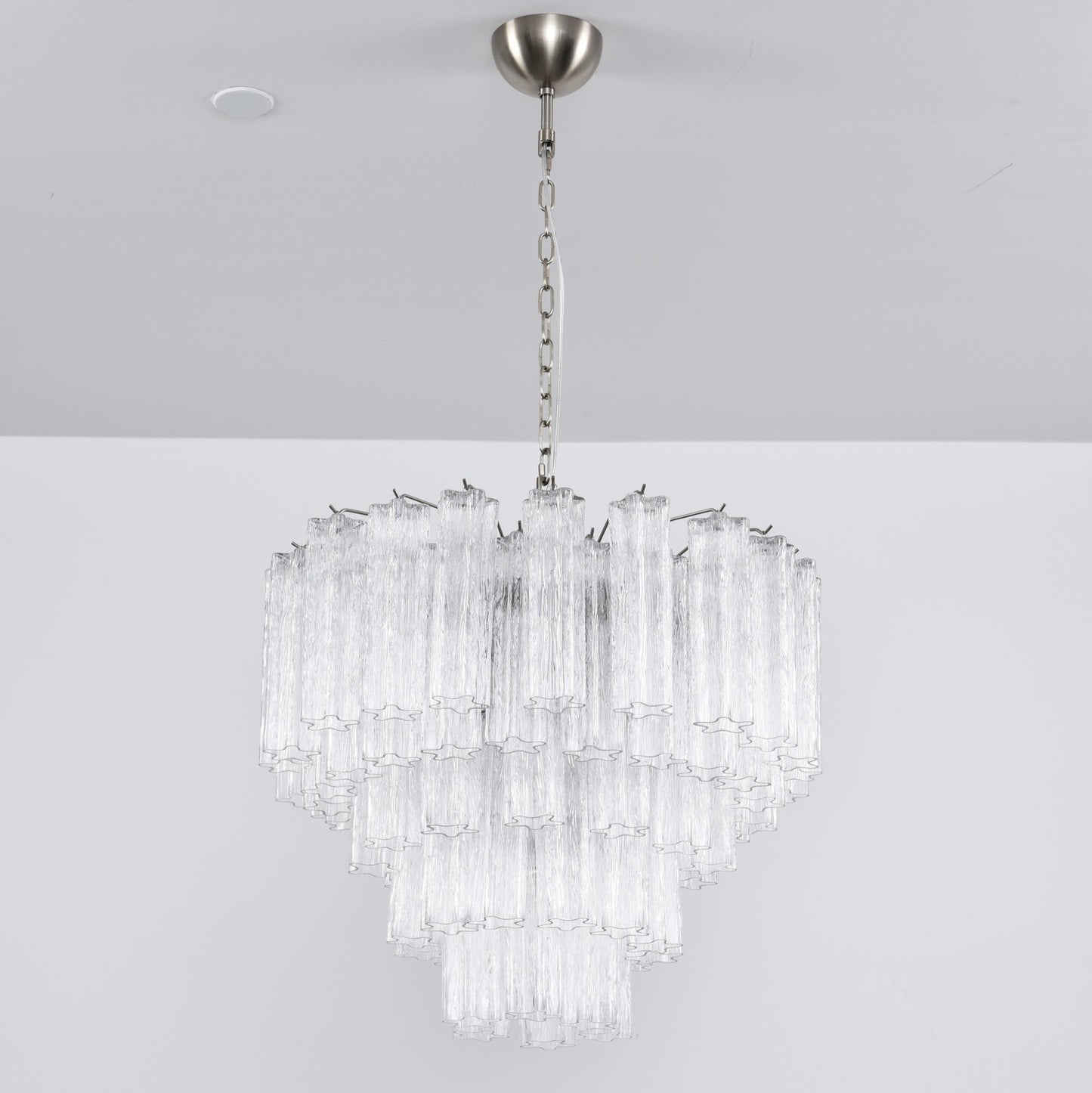 Elegant Lucente Murano Chandelier - CasaraHouse
