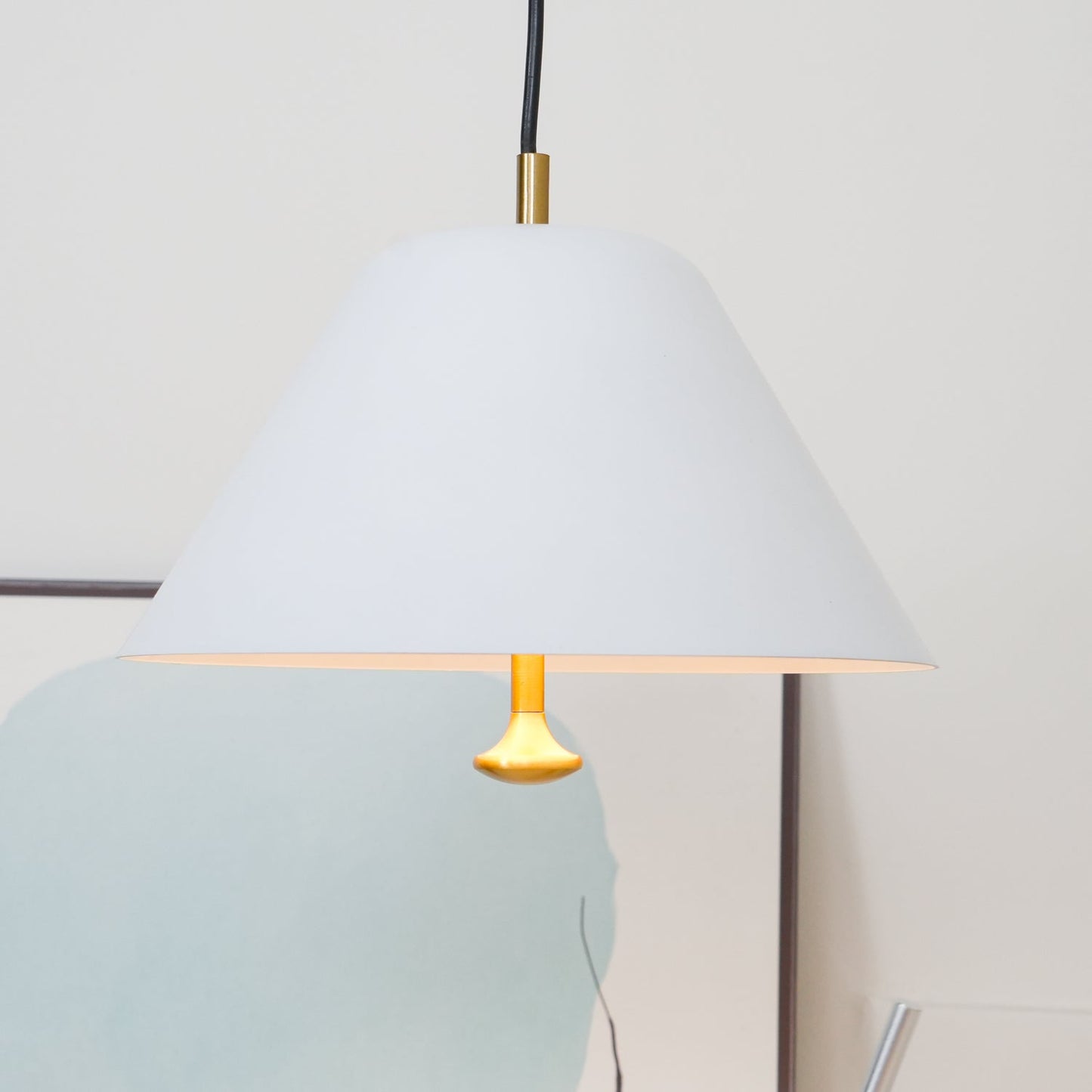 Mirova Pure Minimal Pendant Lamp - CasaraHouse