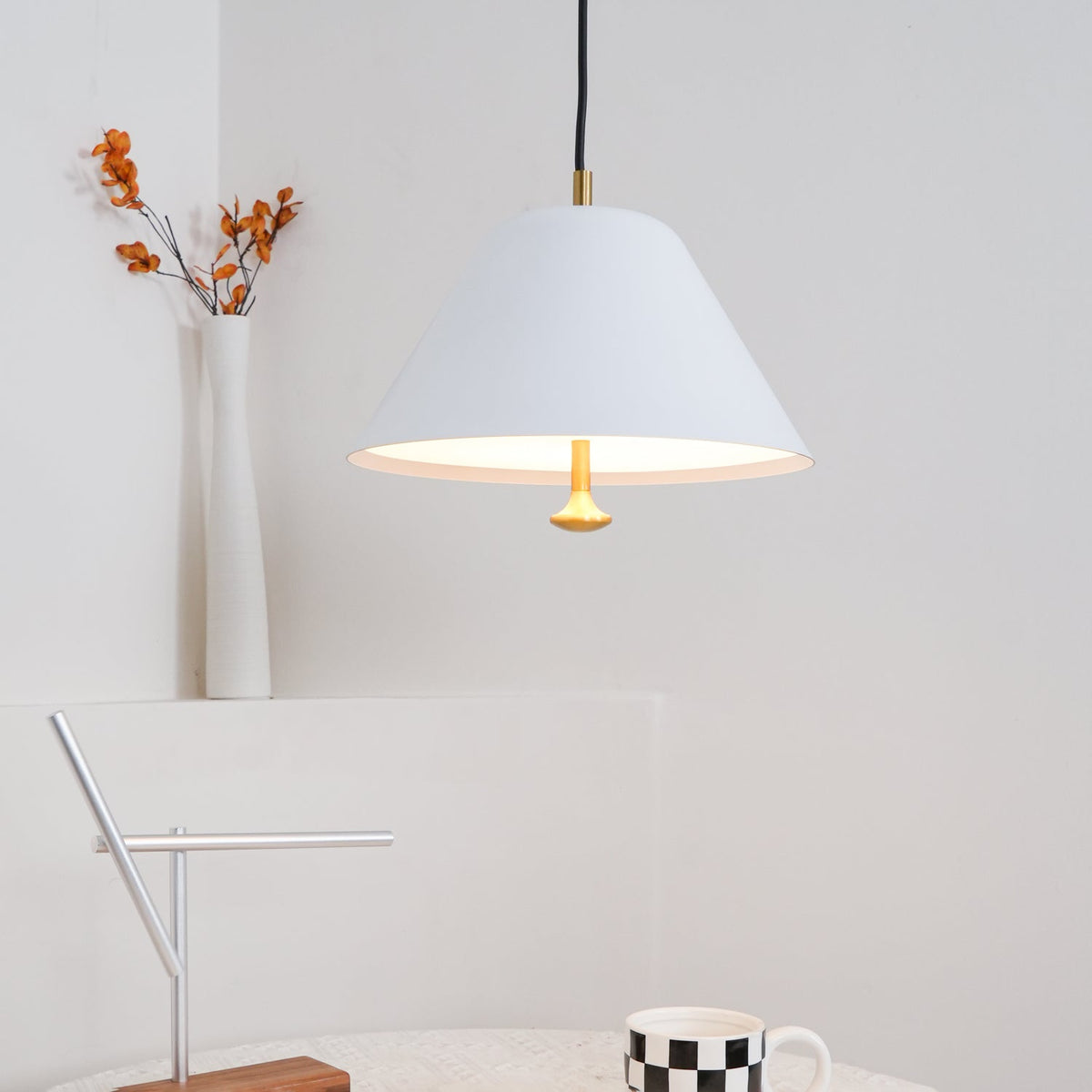 Mirova Pure Minimal Pendant Lamp - CasaraHouse