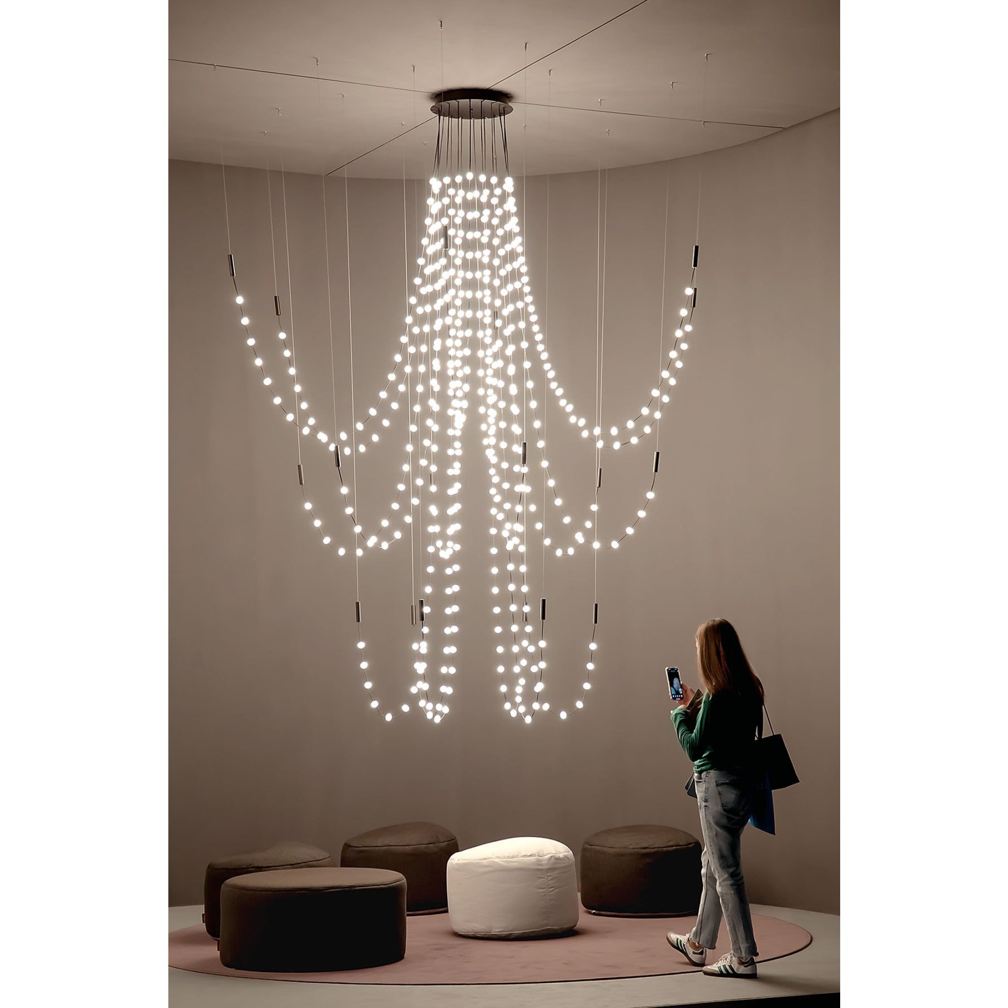 Minimalist Multiple Light Point Chandelier - CasaraHouse