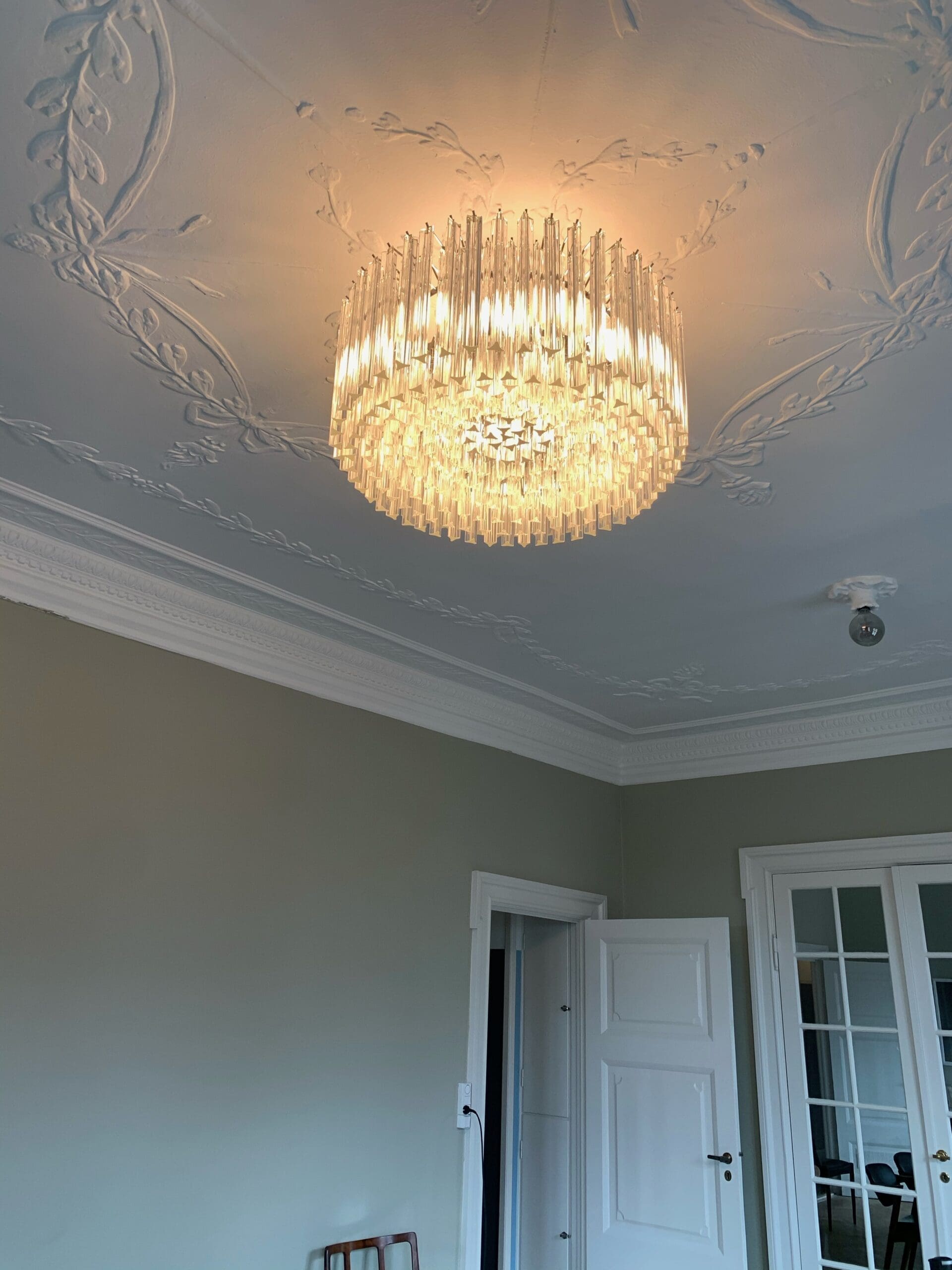 Murano Glass Chandelier – Triedri Round – 265 prisms – Pink
