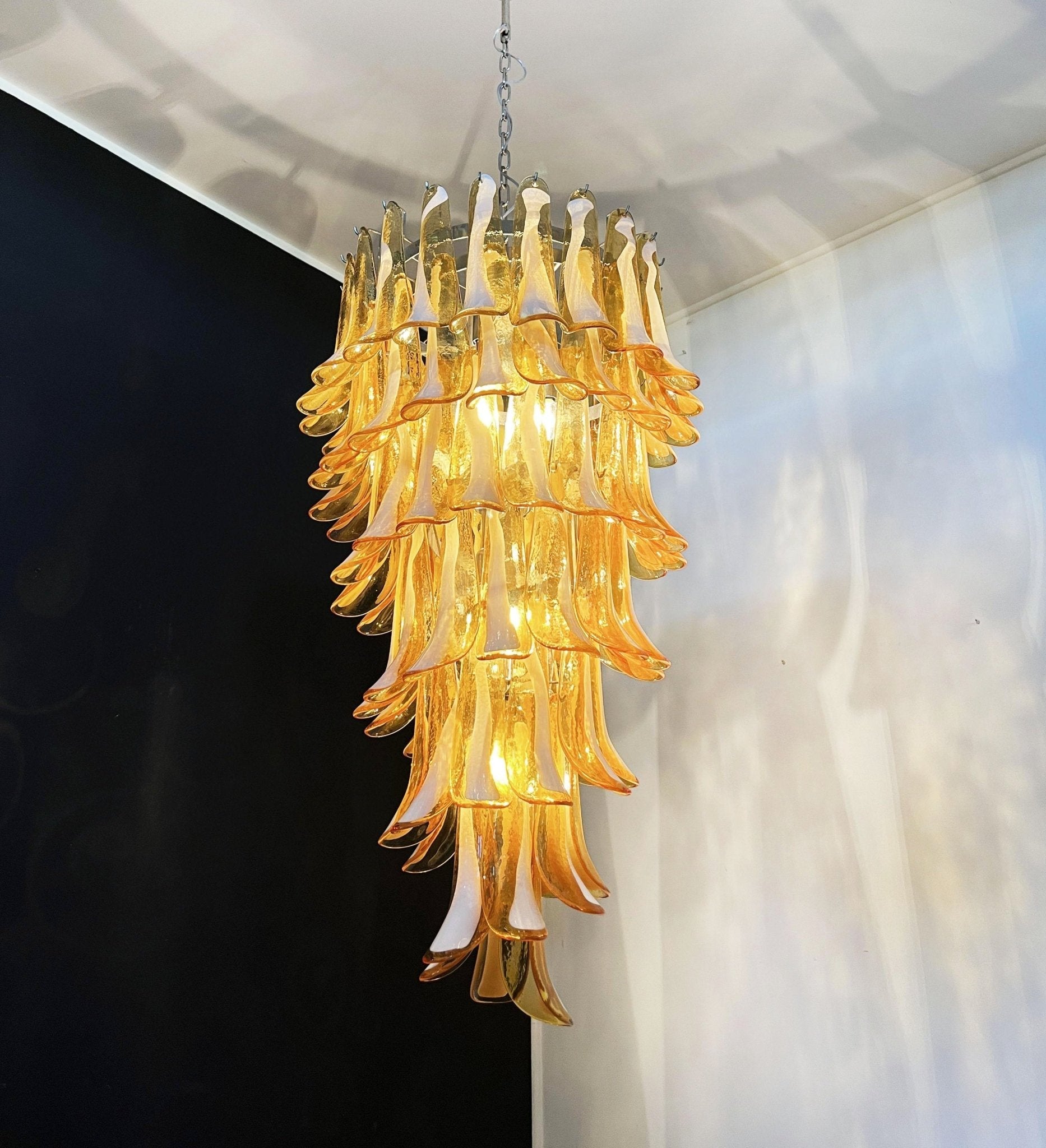 Exquisite Murano Amber Petals Spiral Chandelier Secondary image