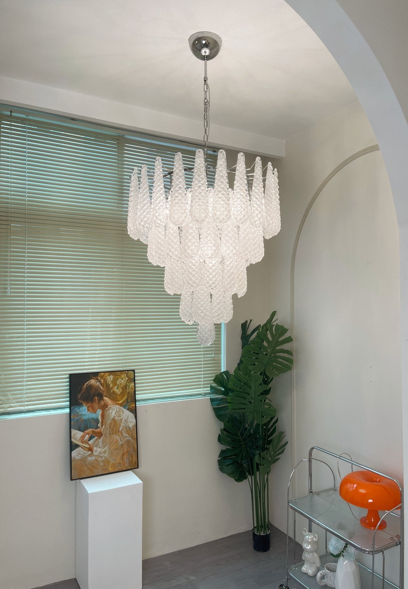Exquisite Murano Glass Dewdrop Chandelier
