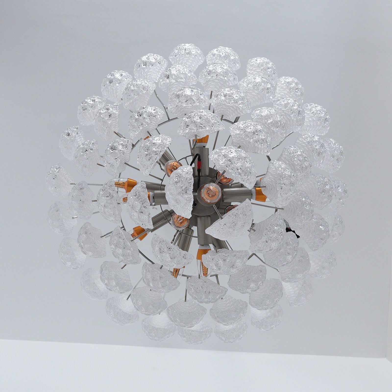 Exquisite Murano Glass Dewdrop Chandelier