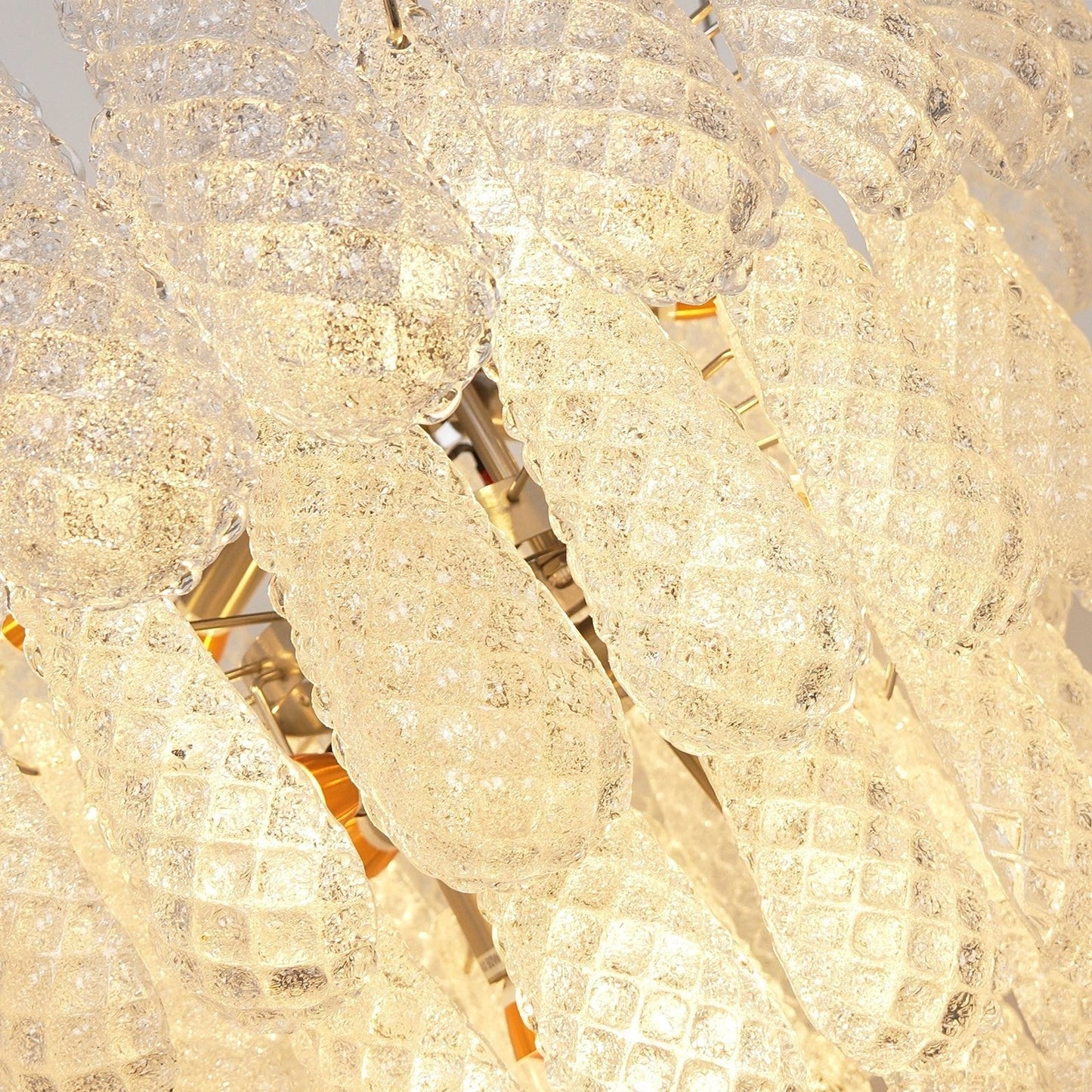 Exquisite Murano Glass Dewdrop Chandelier