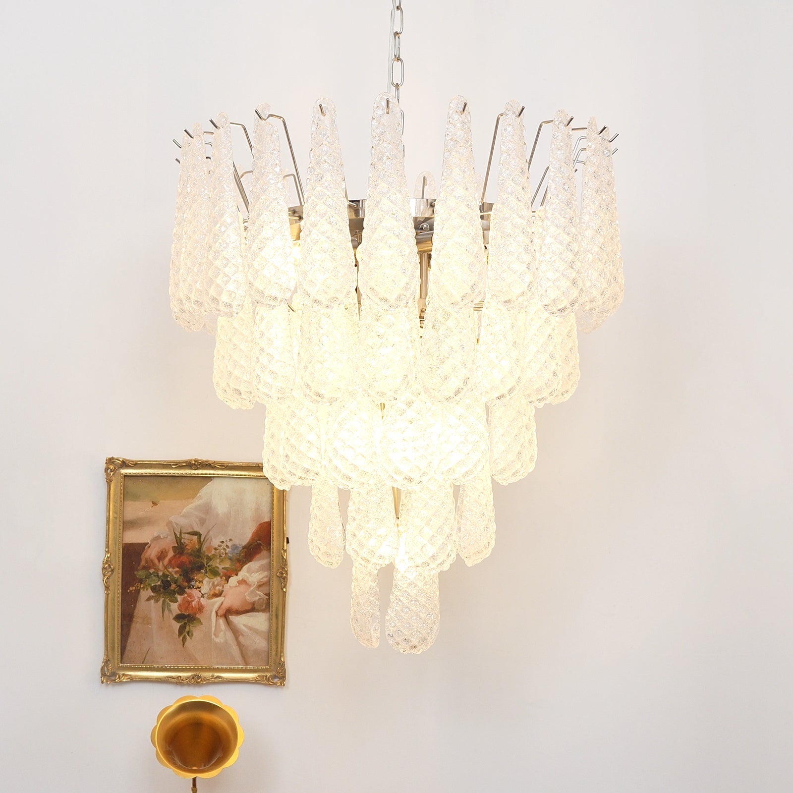 Exquisite Murano Glass Dewdrop Chandelier
