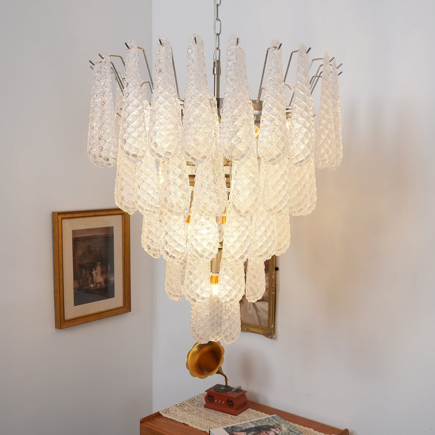 Exquisite Murano Glass Dewdrop Chandelier