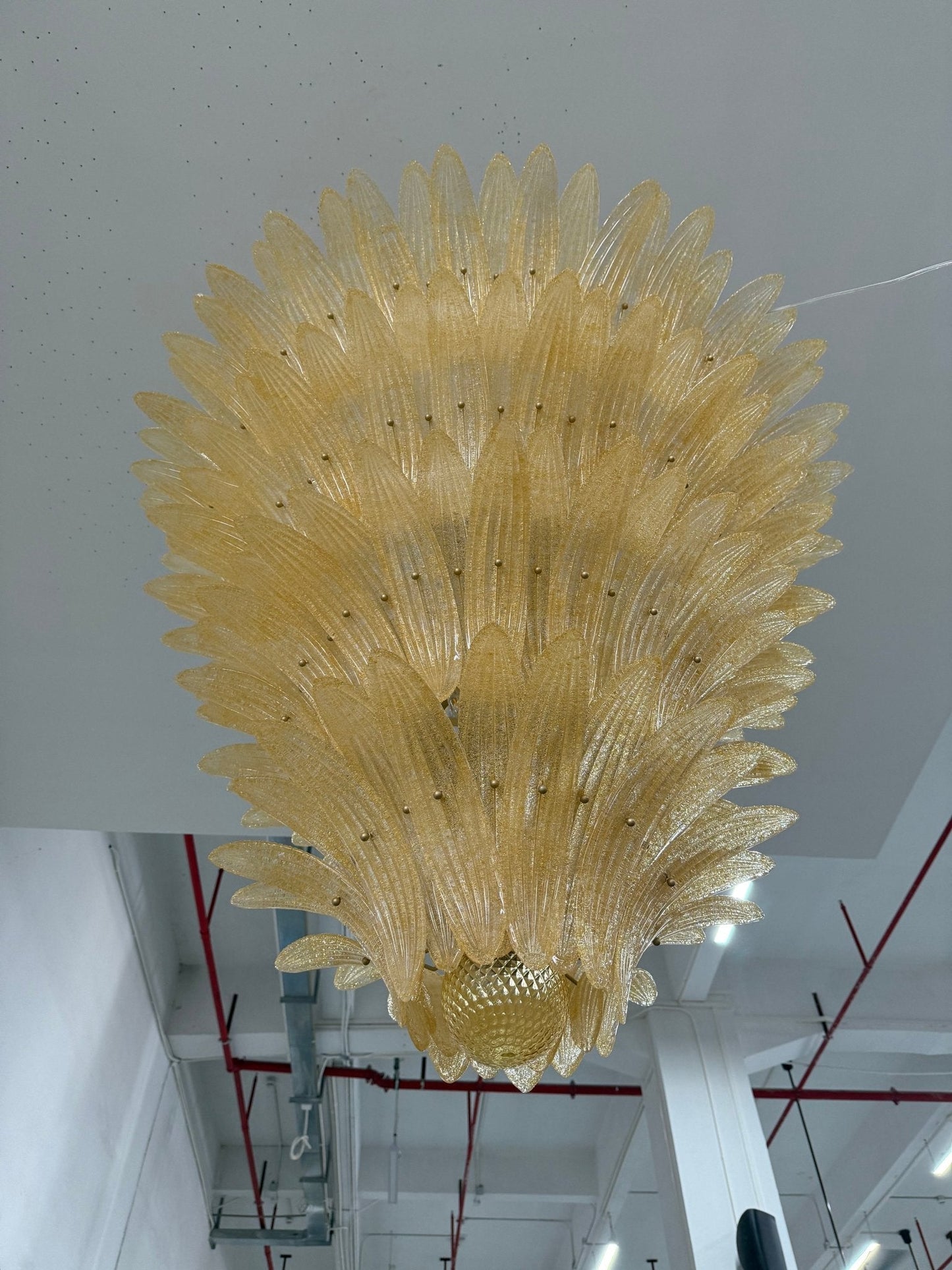 Exquisite Murano Palmette Chandelier - CasaraHouse