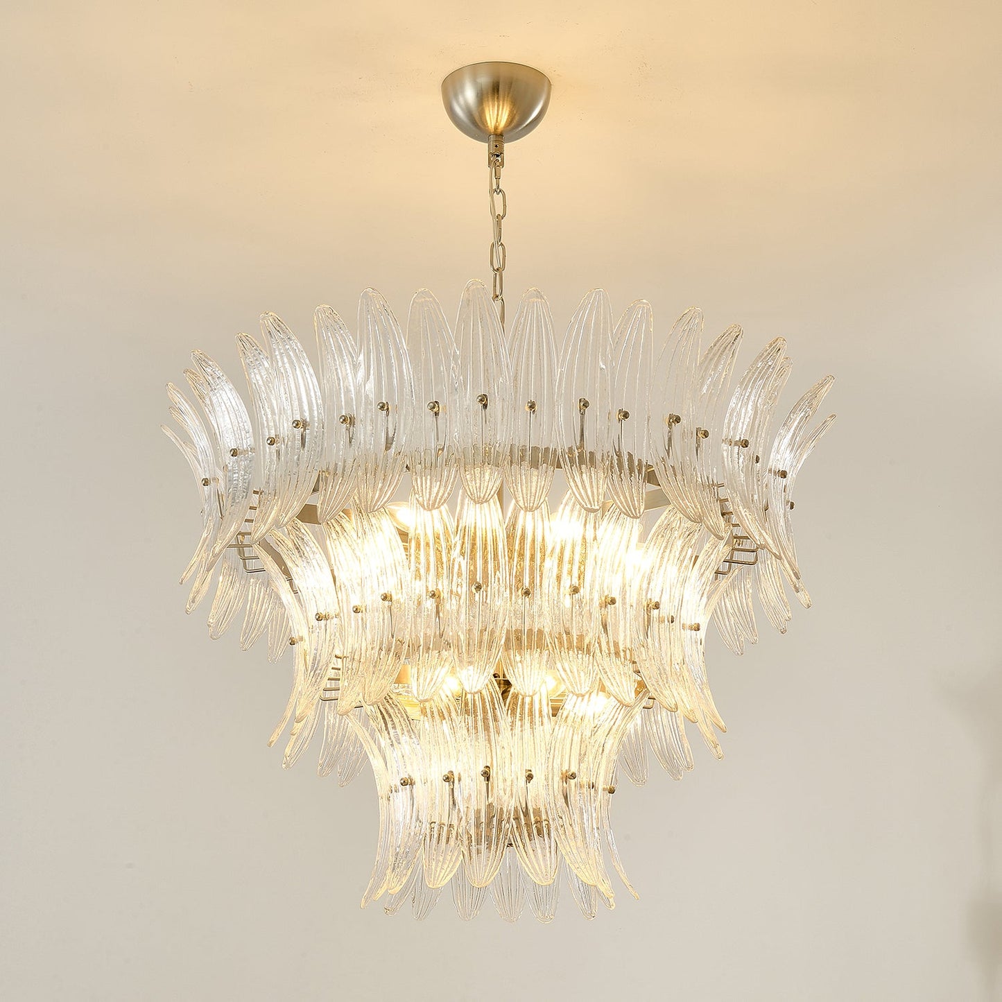 Exquisite Murano Palmette Chandelier - CasaraHouse