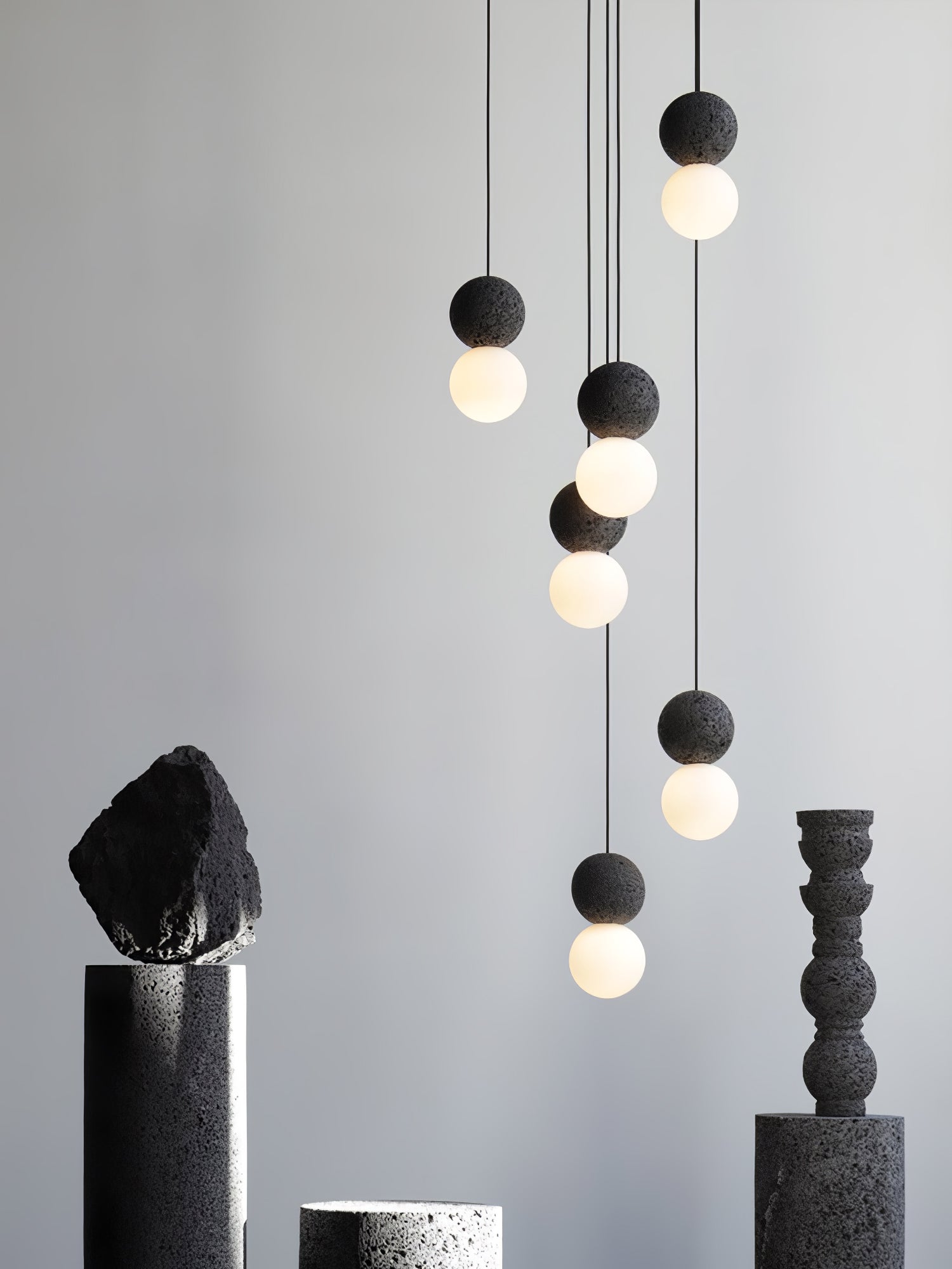 Orien Balanced Form Pendant Lamp - CasaraHouse