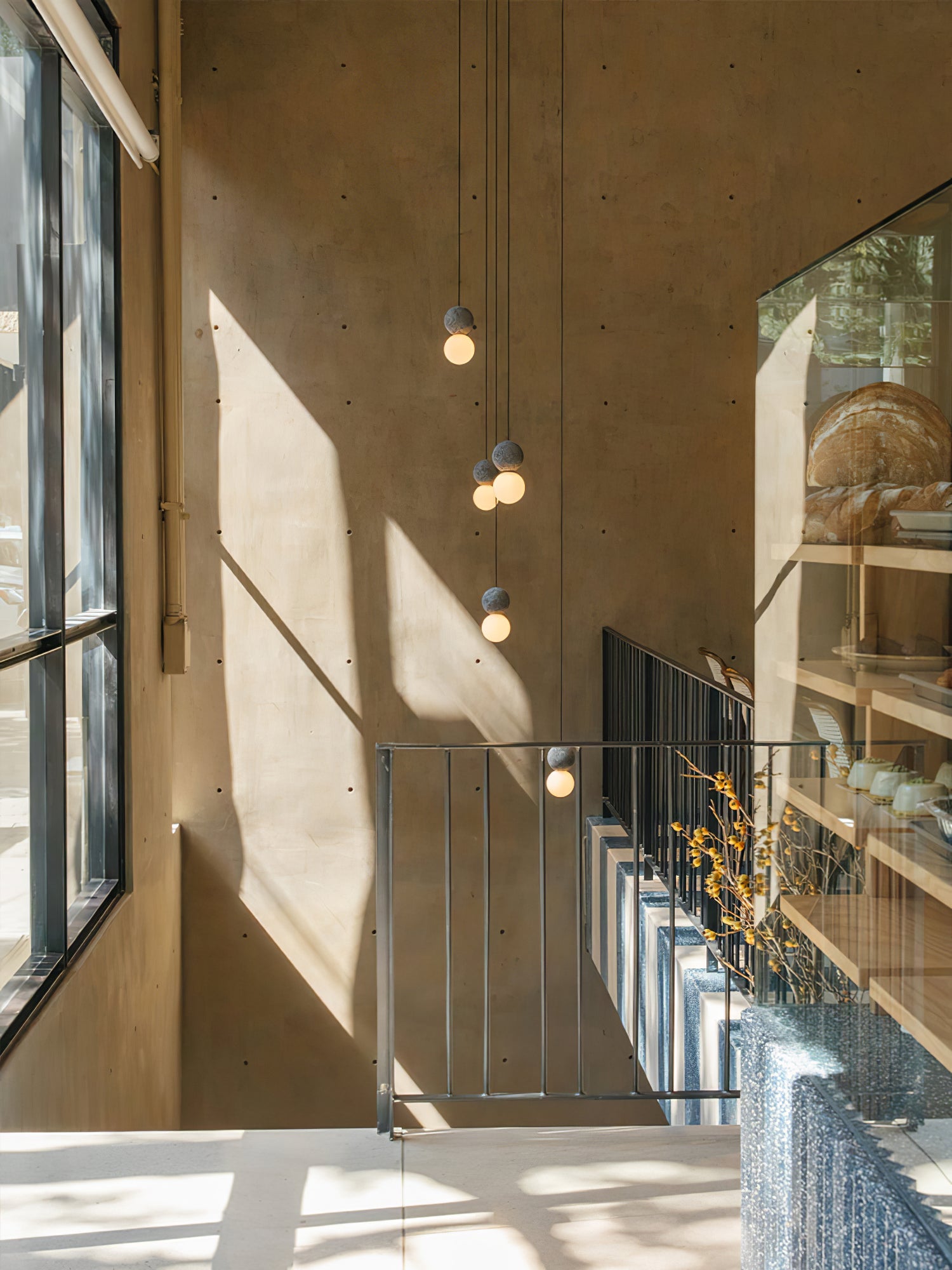 Orien Balanced Form Pendant Lamp - CasaraHouse