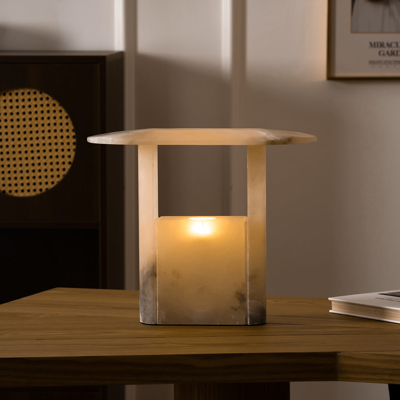 Pagoda Alabaster Table Lamp Main image