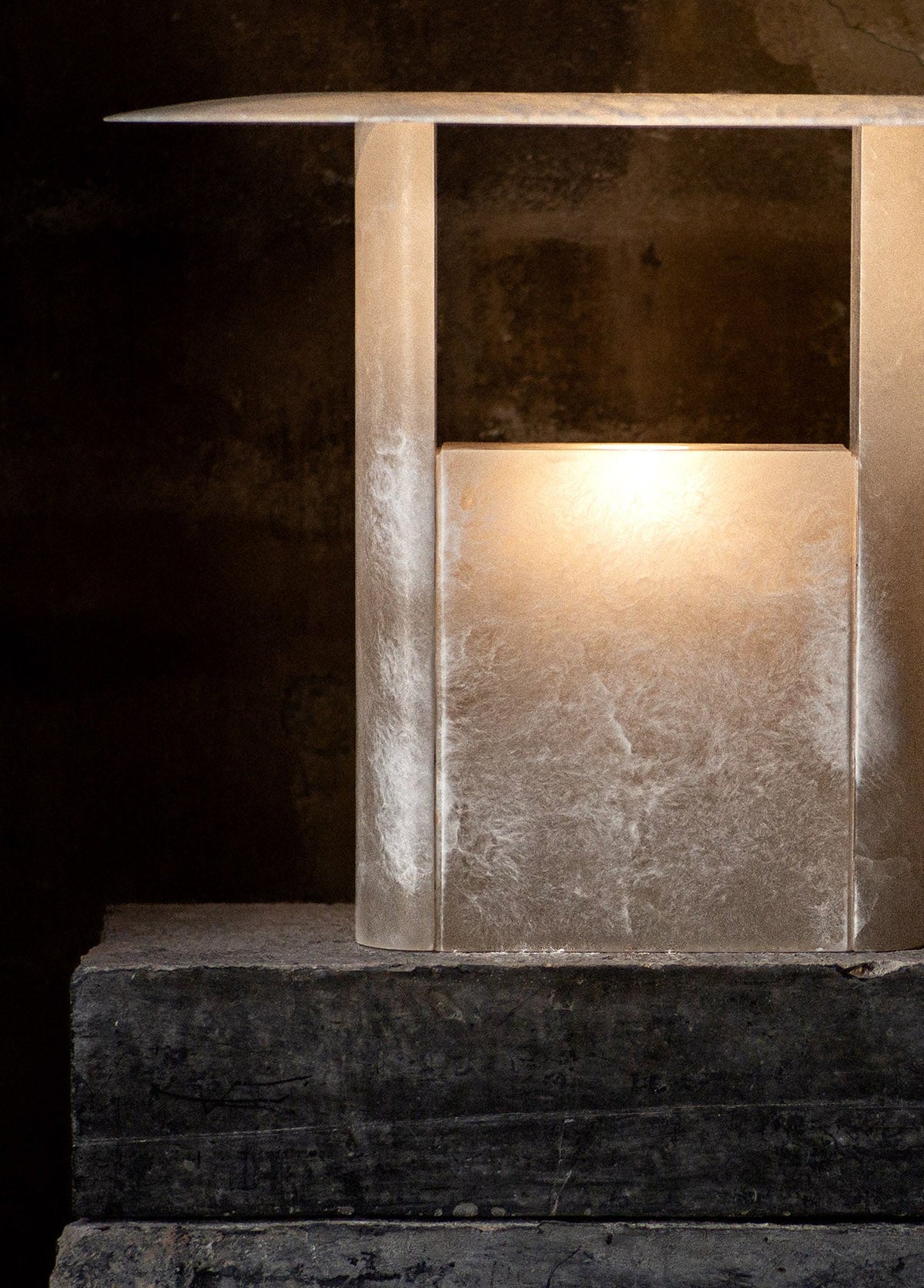 Pagoda Alabaster Table Lamp