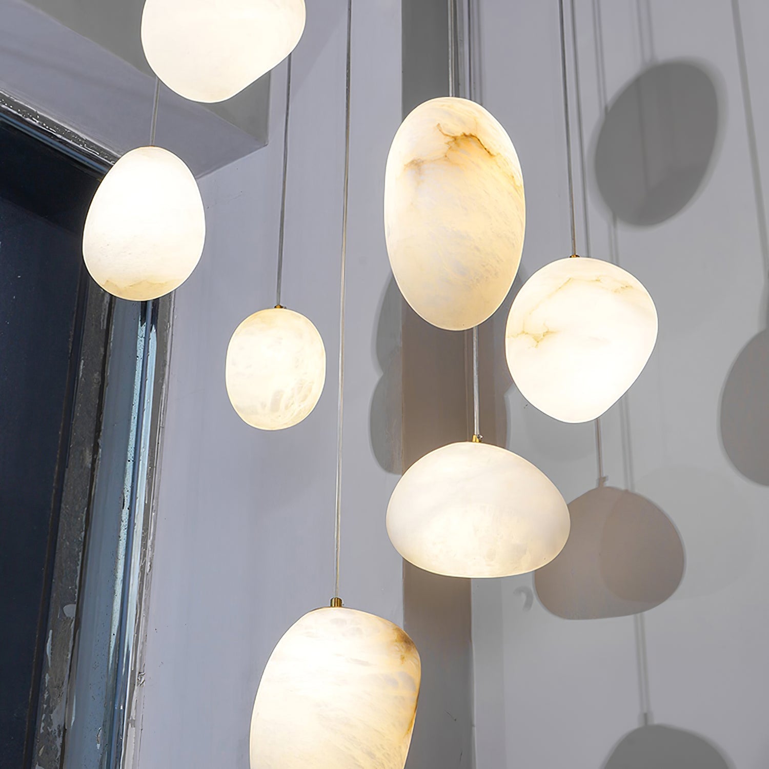 Pelora Alabaster Pebble Pendant Lamp - CasaraHouse