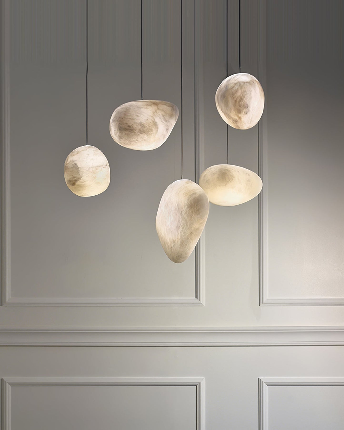 Pelora Alabaster Pebble Pendant Lamp - CasaraHouse