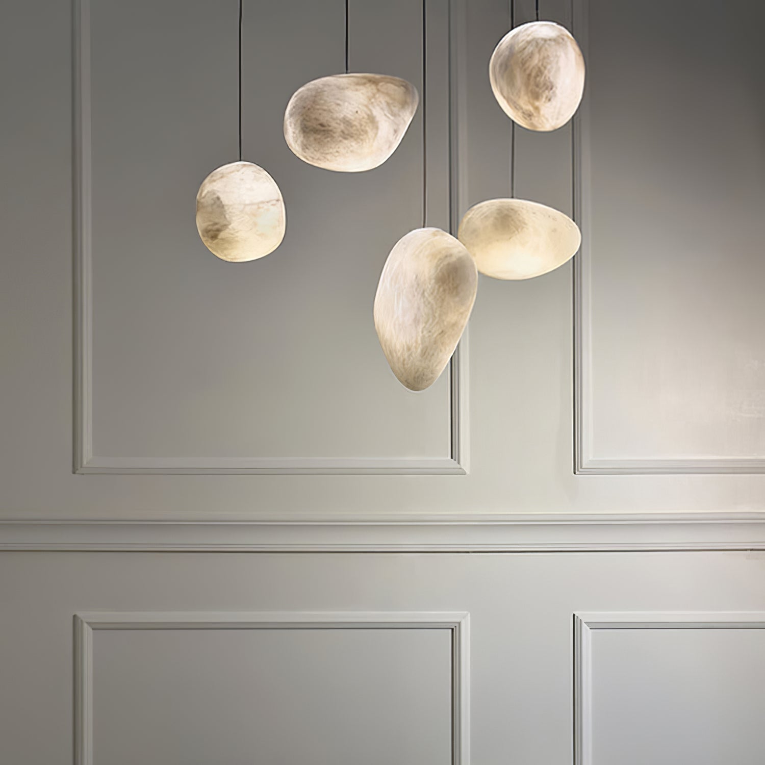 Pelora Alabaster Pebble Pendant Lamp - CasaraHouse