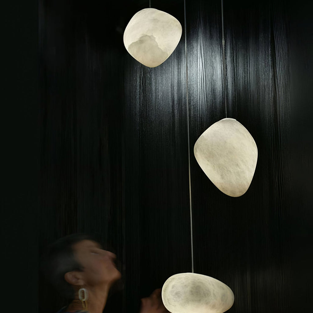 Pelora Alabaster Pebble Pendant Lamp - CasaraHouse