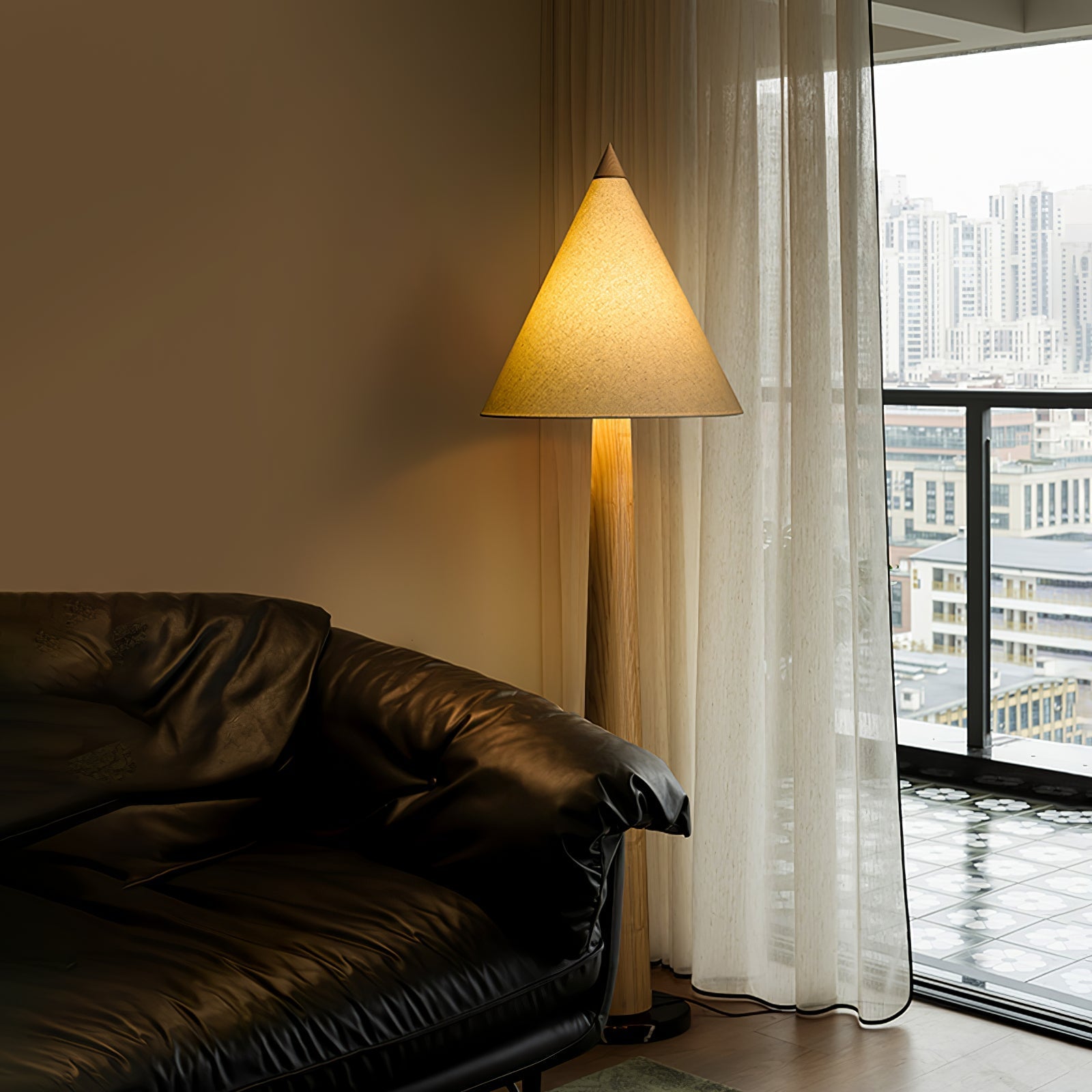 Pinecone Wooden Floor Lamp Secondary image