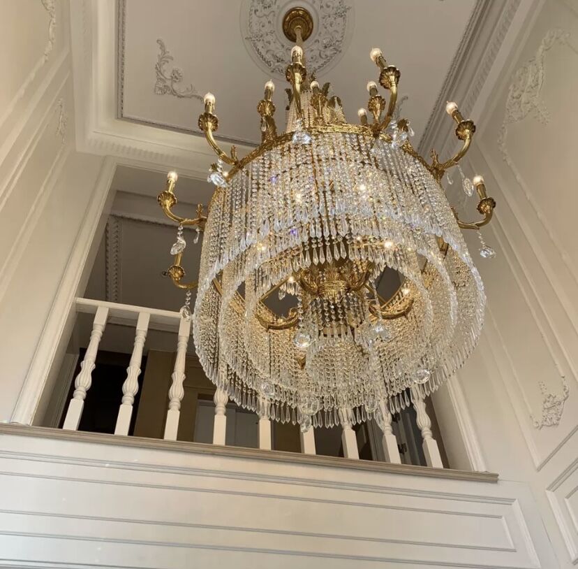 Stunning Oversized Luxury Golden Metal Candle Crystal Tassel Chandelier  For High-ceiling Staircase/Entryway/Living/Meeting Room