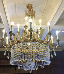 Stunning Oversized Luxury Golden Metal Candle Crystal Tassel Chandelier  For High-ceiling Staircase/Entryway/Living/Meeting Room