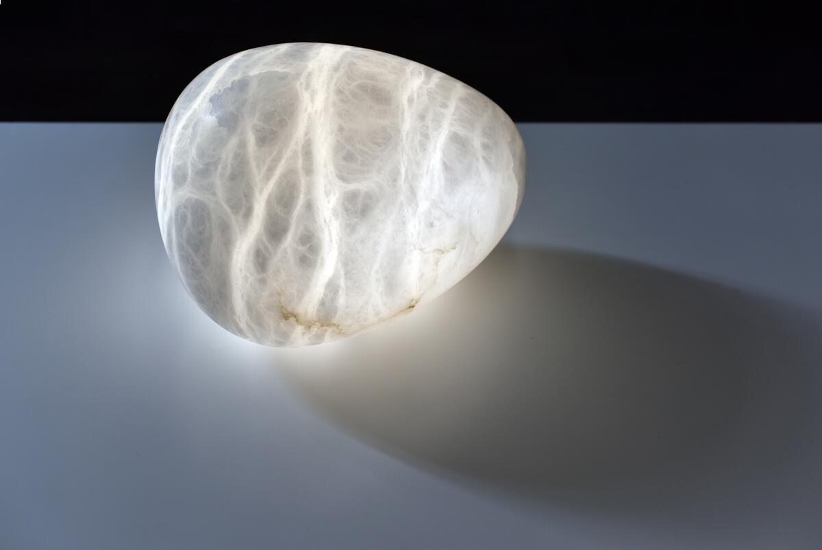 Galet Uno Alabaster Table Lamp Main image