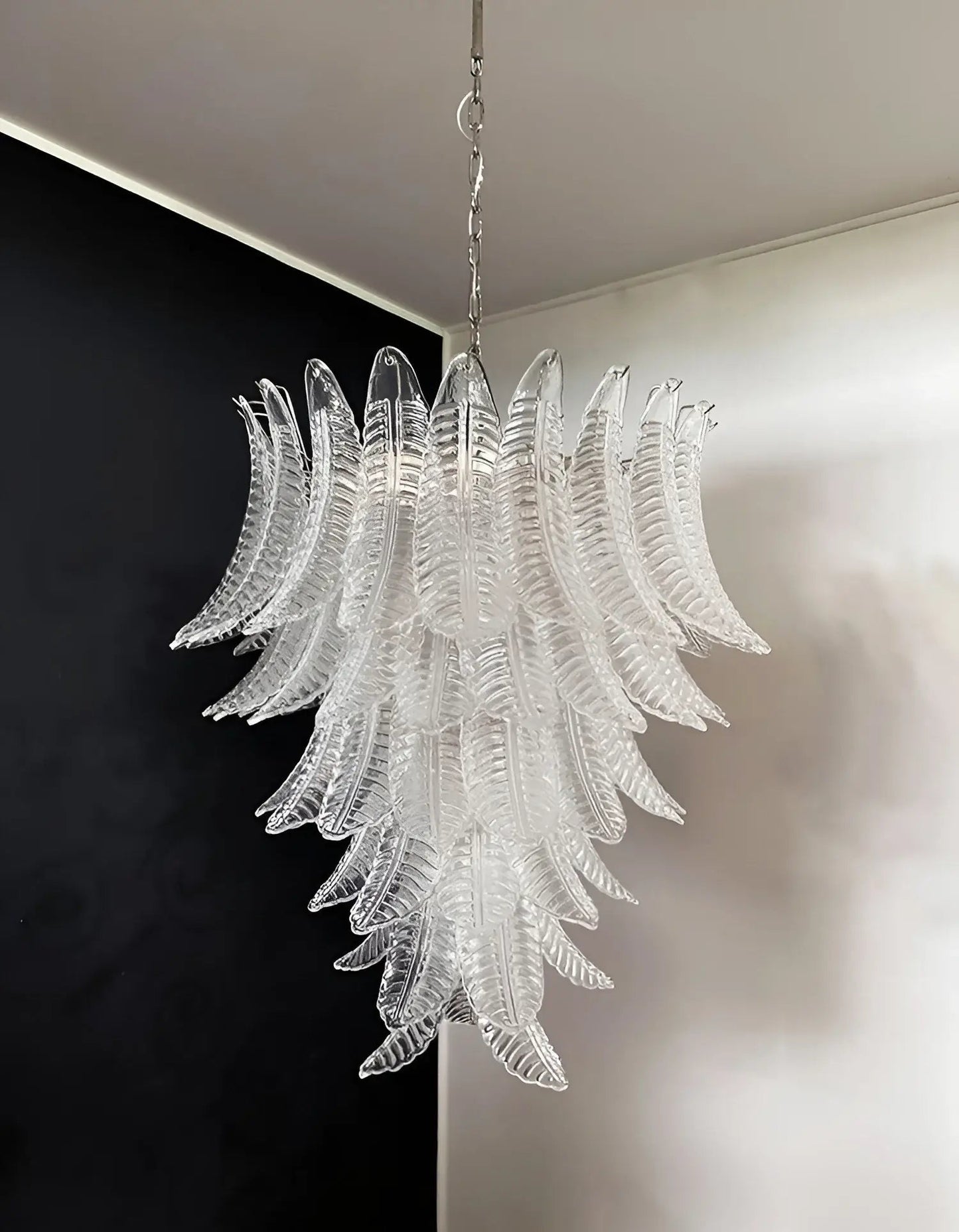 Modern Rosalind Murano Clear Glass Chandelier - CasaraHouse