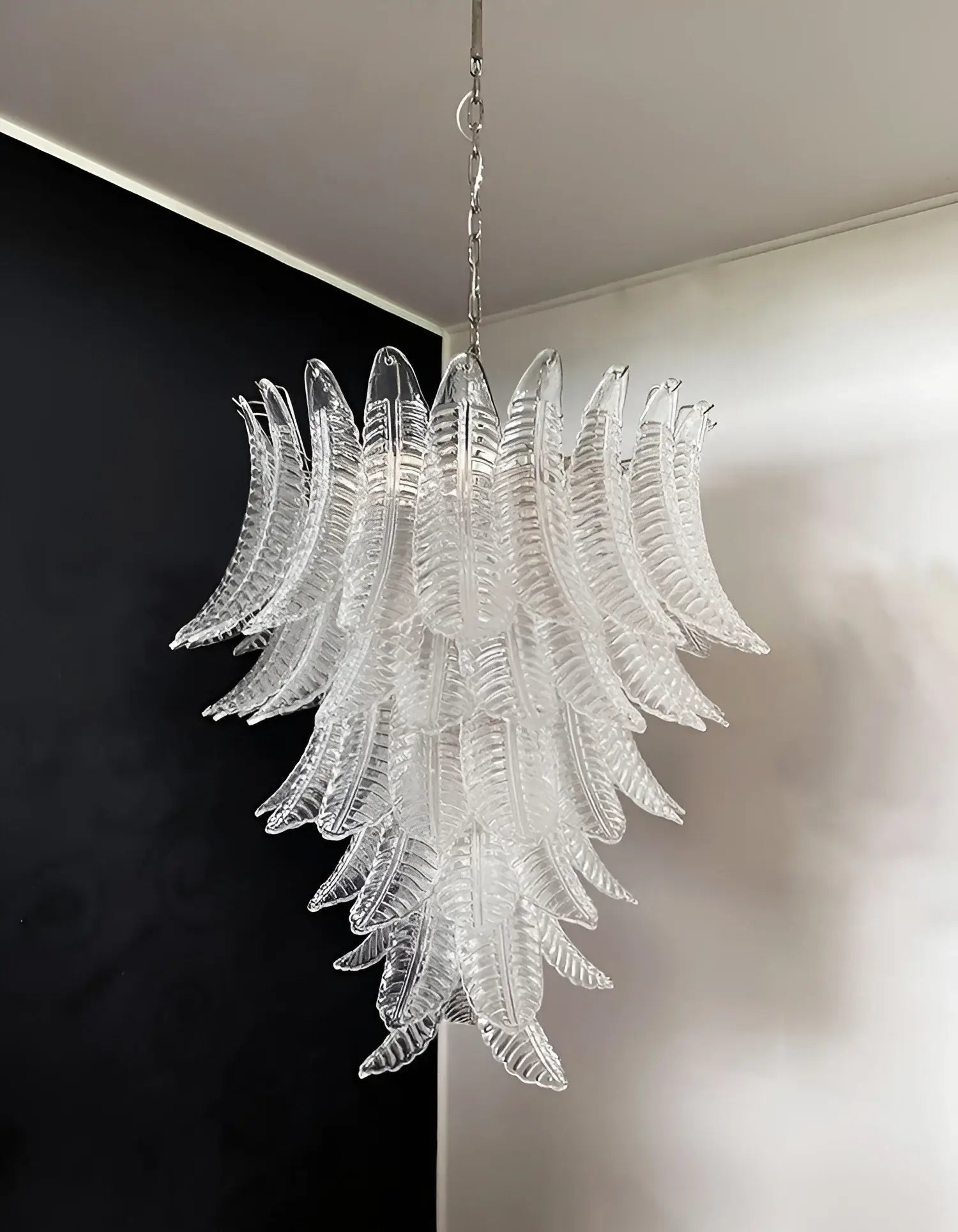 Modern Rosalind Murano Clear Glass Chandelier - CasaraHouse